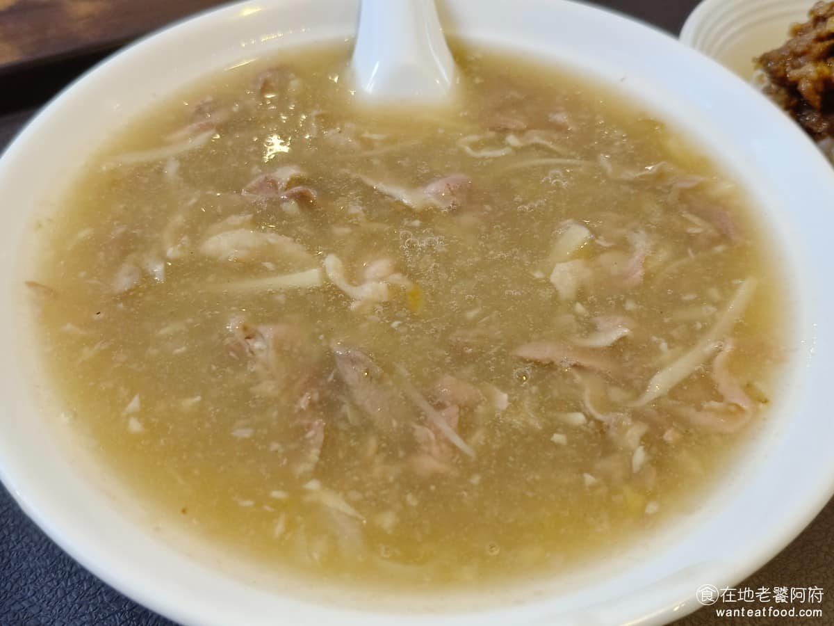 新店北鴨鴨肉羹 新店北鴨鴨肉羹菜單 新店北鴨鴨肉羹推薦 新店區美食 新店美食 台灣小吃 鴨肉羹