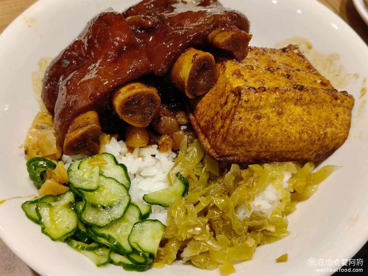 西門麵店 西門麵店菜單 西門麵店推薦 萬華區美食 萬華美食 西門美食 台灣小吃 豬腳飯 滷肉飯