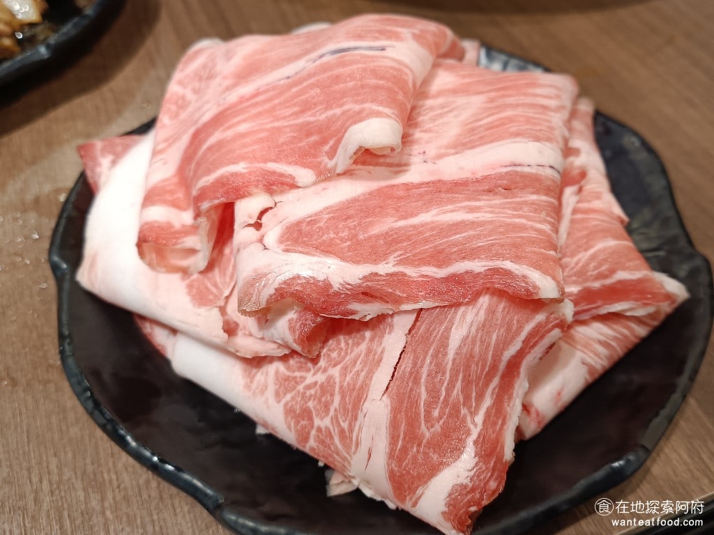 雅香石頭火鍋城 (汐止店) 汐止美食 台灣小吃 台式料理 鍋物料理 鍋物料理