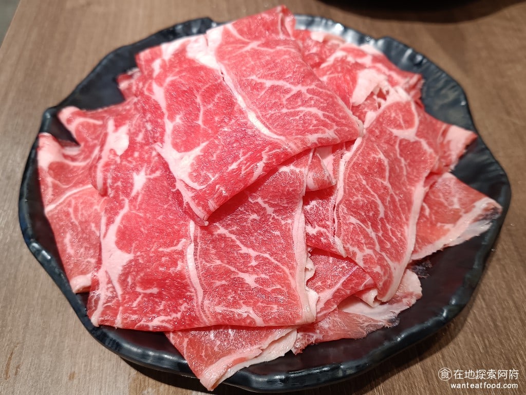 雅香石頭火鍋城 (汐止店) 汐止美食 台灣小吃 台式料理 鍋物料理 鍋物料理