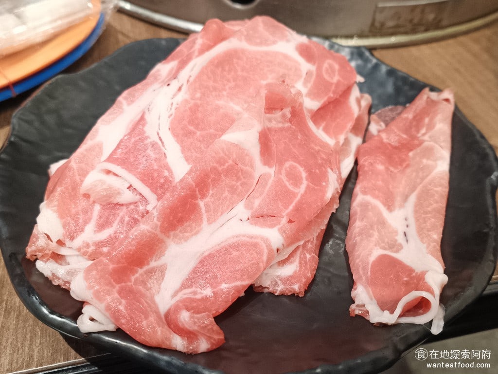 雅香石頭火鍋城 (汐止店) 汐止美食 台灣小吃 台式料理 鍋物料理 鍋物料理