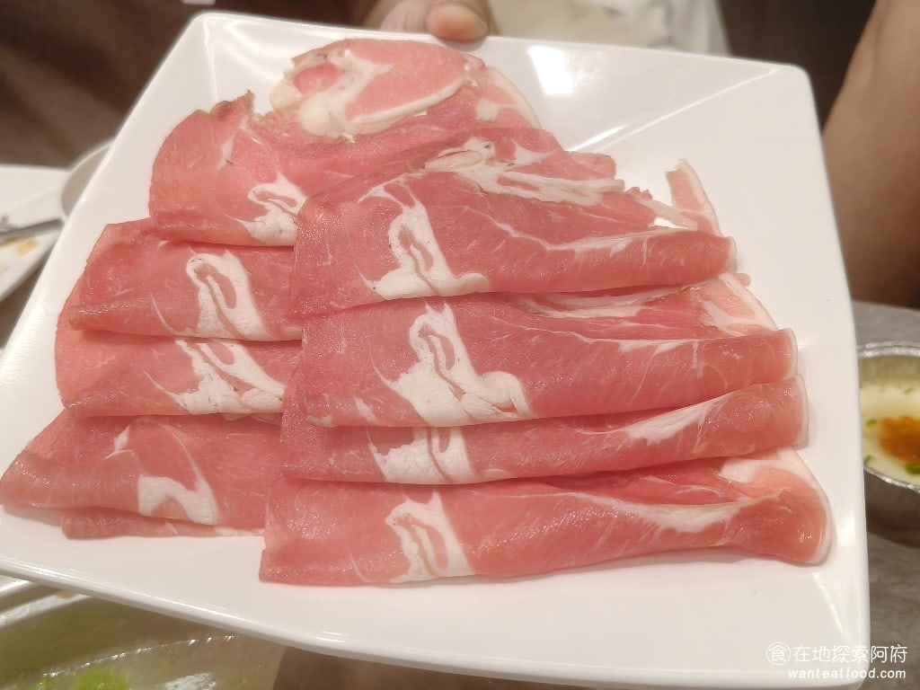 饗麻饗辣PLUS,LALAPORT南港店,饗麻饗辣PLUS,LALAPORT南港店菜單,饗麻饗辣PLUS,LALAPORT南港店價格,南港區美食,南港美食,南港軟體園區美食,燒肉料理,火鍋,自助ㄅ,自助吧,自助吧 小羔羊 @在地探索的阿府美食世界