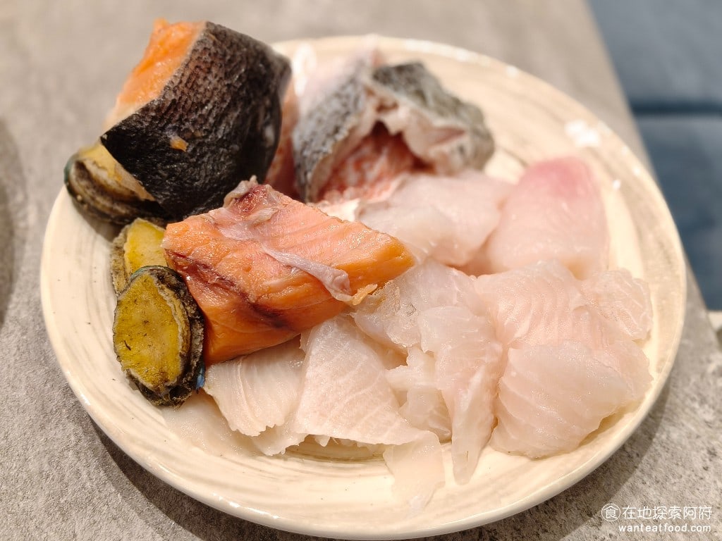 饗麻饗辣PLUS,LALAPORT南港店,饗麻饗辣PLUS,LALAPORT南港店菜單,饗麻饗辣PLUS,LALAPORT南港店價格,南港區美食,南港美食,南港軟體園區美食,燒肉料理,火鍋,自助ㄅ,自助吧,自助吧 海鮮 @在地探索的阿府美食世界