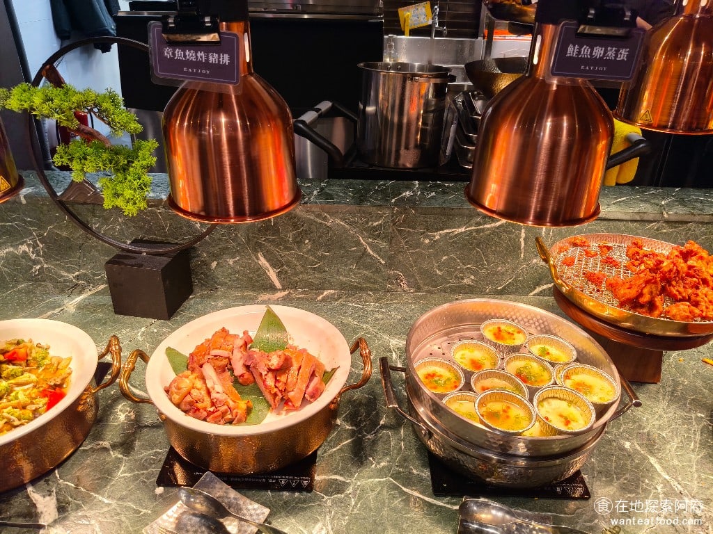 饗麻饗辣PLUS,LALAPORT南港店,饗麻饗辣PLUS,LALAPORT南港店菜單,饗麻饗辣PLUS,LALAPORT南港店價格,南港區美食,南港美食,南港軟體園區美食,燒肉料理,火鍋,自助ㄅ,自助吧,自助吧 鮭魚卵、生蛋、章魚燒、炸豬排、搖柱燴三鮮。 @在地探索的阿府美食世界