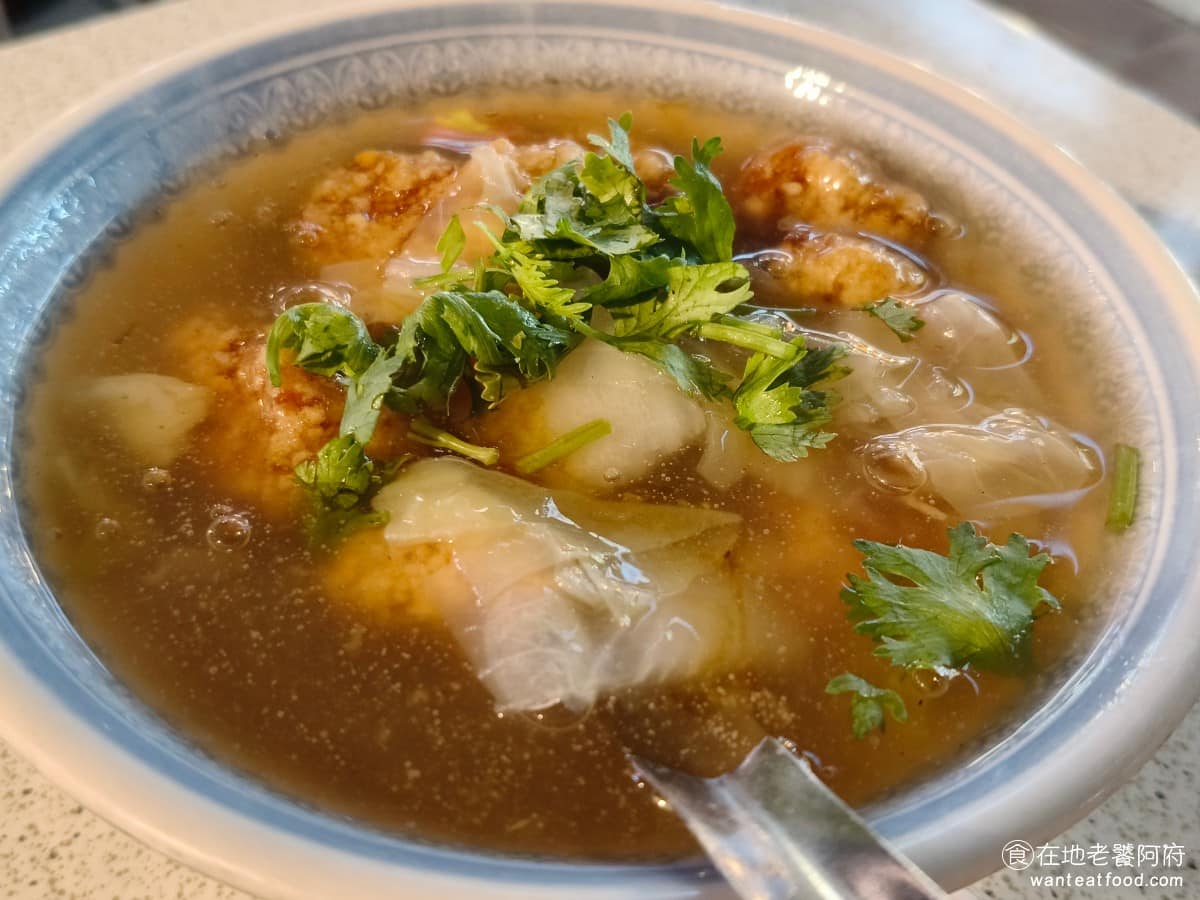 宏冠土魠魚羹 宏冠土魠魚羹菜單 宏冠土魠魚羹推薦 大同區美食 大同美食 台灣小吃 土魠魚羹
