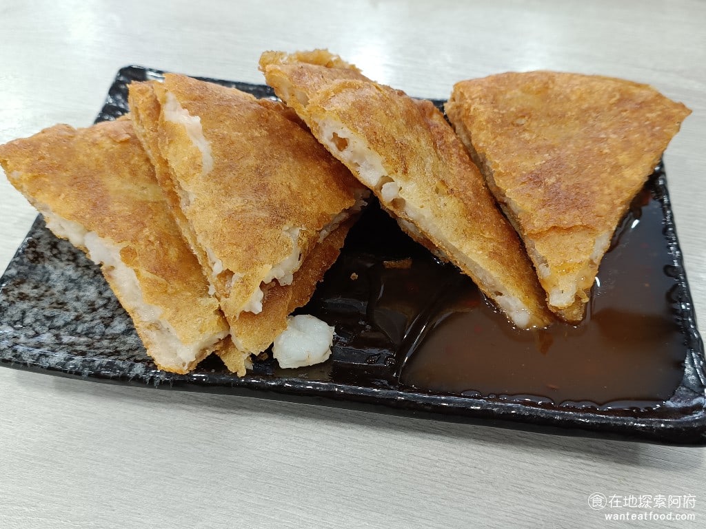 御品鮮東石鮮蚵(康寧店) 內湖美食 內湖美食 台灣小吃 泰式蝦餅 蝦餅的外皮炸的很酥脆吃起來也不會很硬搭配酸甜的甜辣醬 吃起來很順口給的份量也很多 150元的價格這樣的CP值還不錯