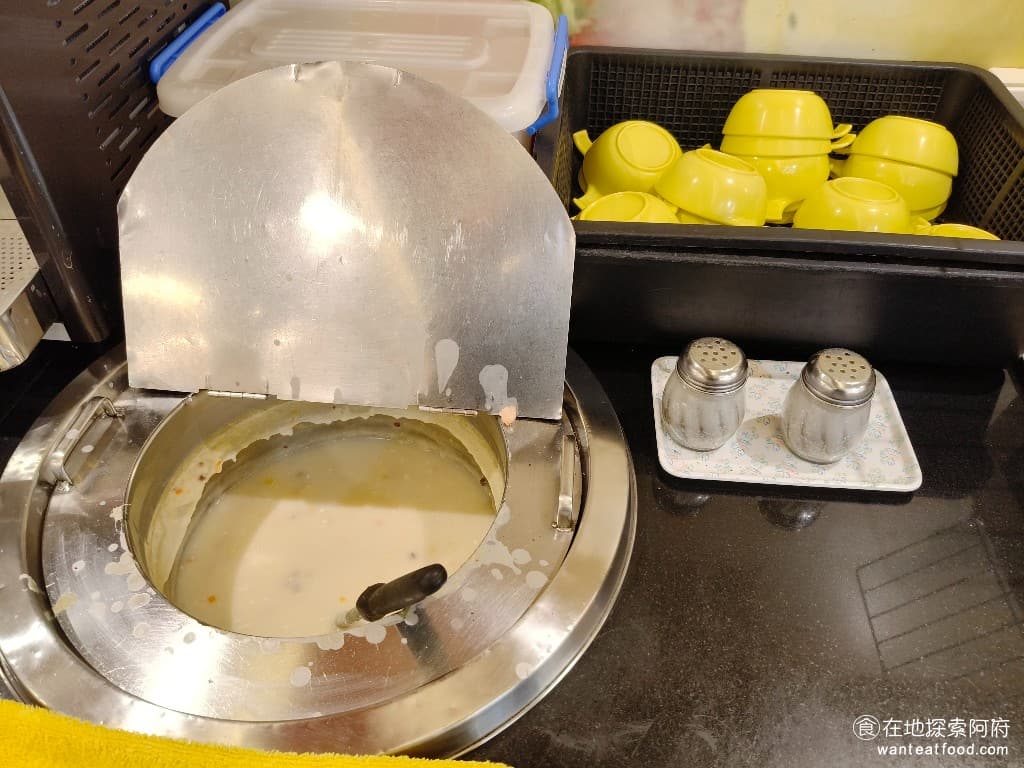 我家牛排-內湖港墘店,我家牛排-內湖港墘店菜單,我家牛排-內湖港墘店價格,內湖區美食,內湖美食,港墘美食,美式料理,牛排,牛排,牛排 玉米濃湯 @在地阿府的美食世界