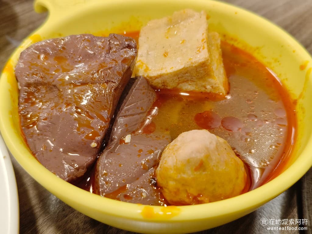 我家牛排-內湖港墘店,我家牛排-內湖港墘店菜單,我家牛排-內湖港墘店價格,內湖區美食,內湖美食,港墘美食,美式料理,牛排,牛排,牛排 麻辣鴨血 鴨血吃起來非常的軟嫩，味道也很好，不過麻辣的湯底味道非常辣。 @在地阿府的美食世界