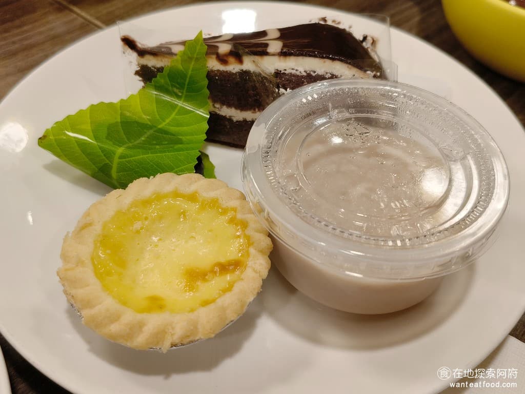 我家牛排-內湖港墘店,我家牛排-內湖港墘店菜單,我家牛排-內湖港墘店價格,內湖區美食,內湖美食,港墘美食,美式料理,牛排,牛排,牛排 甜點的味道，吃起來都比較普通，有冷凍食品的味道。 @在地阿府的美食世界