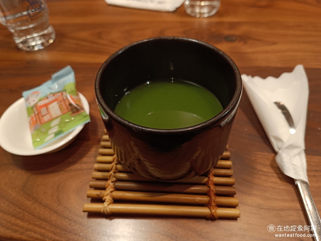 客美多咖啡,komeda's,coffee,-,大直店,客美多咖啡,komeda‘s,coffee,-,大直店菜單,客美多咖啡,komeda‘s,coffee,-,大直店價格,中山區美食,中山美食,劍南路站美食,日式料理,漢堡排,炸雞 抹茶 抹茶不愧是正宗的日式抹茶，味道非常濃，喝起來完全不會苦。 @在地探索的阿府美食世界