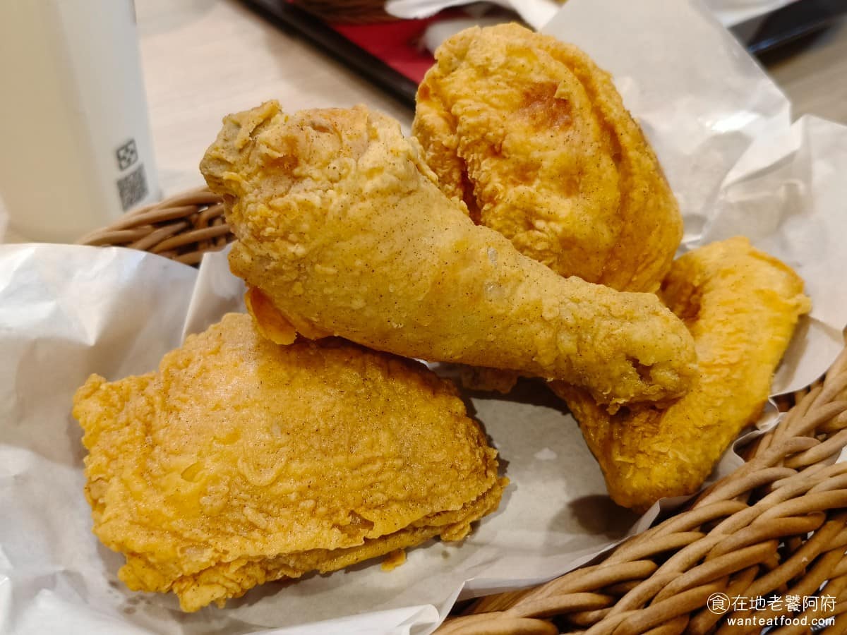 小勇士德州炸雞Golden Fried Chicken Chicken菜單 Chicken推薦