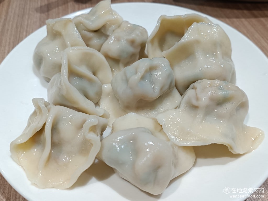 餡老滿內湖店,餡老滿內湖店菜單,餡老滿內湖店價格,內湖區美食,內湖美食,內湖美食,中式料理,水餃,,炸醬麵 老滿餃子10顆150元 @在地探索的阿府美食世界