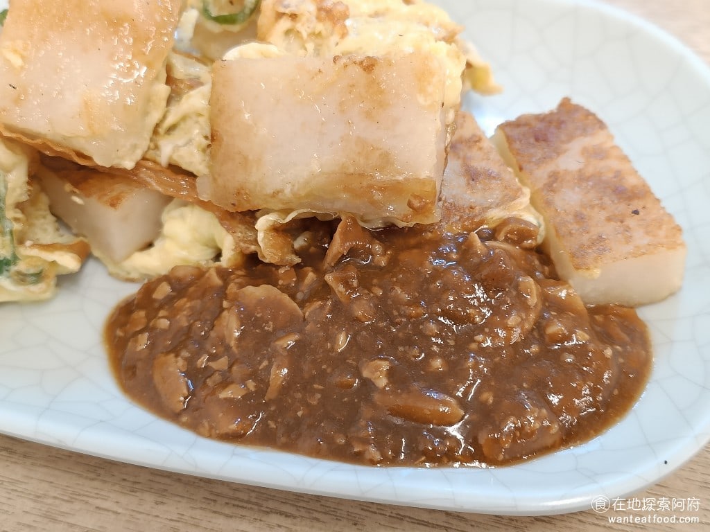 秦小姐豆漿 信義店 信義區美食 市政府美食 台灣小吃 他的炸醬吃起來非常香吃得到豆瓣豆幹 醬料口味的豐速度遠勝過一般早餐店的醬油膏